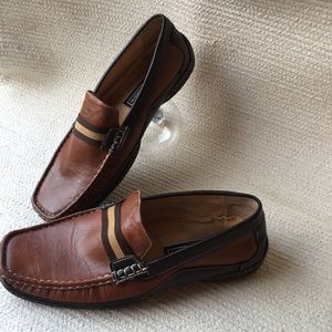 Gently used Stacy Adams pepi Men’s Loafer Brown